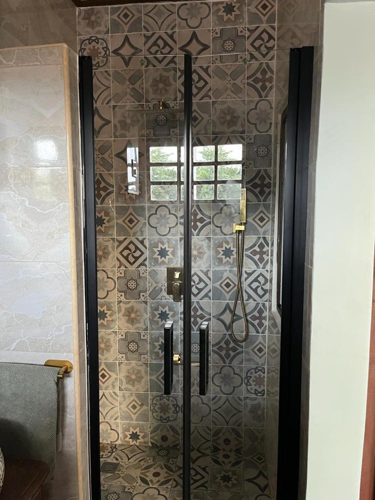 La Villa Saint Jean Котону Екстериор снимка