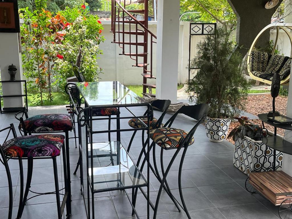 La Villa Saint Jean Котону Екстериор снимка